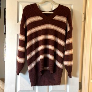 red striped American Eagle sweater